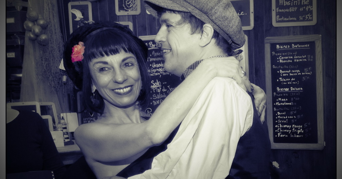Cours de danse de bal — Paris 10e — 1er cours offert