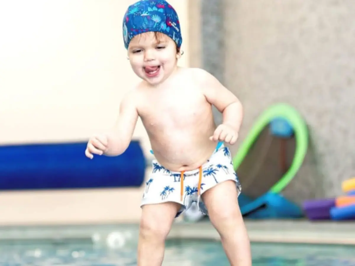 Cours de natation Parent / Bébé à Marseille 11ème