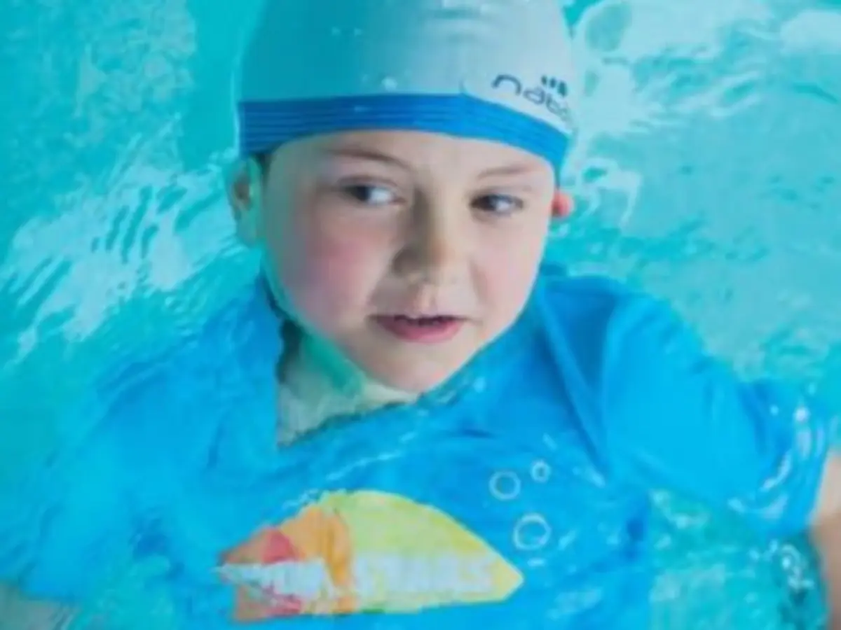 Cours de natation pour enfants à la piscine de Chatenay-Malabry (92)