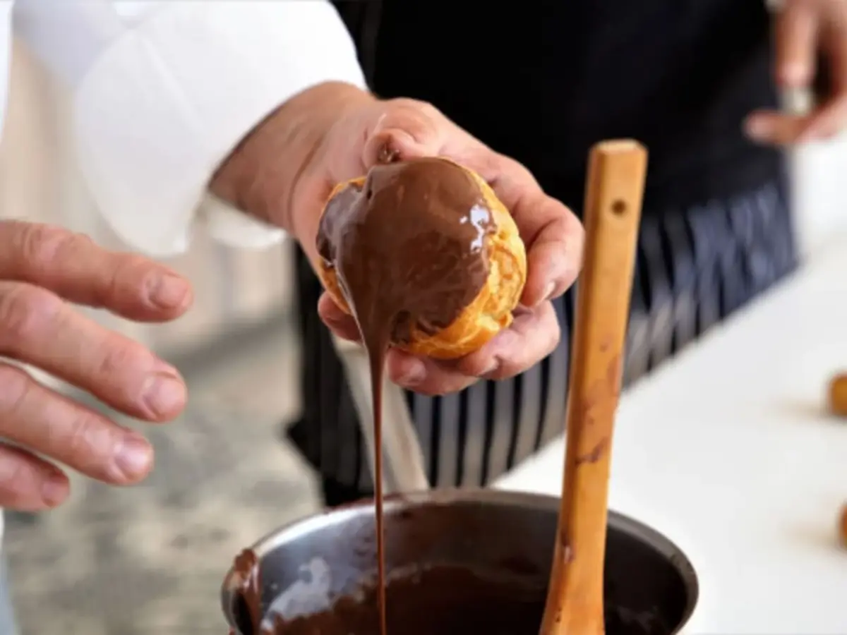 Cours de pâtisserie choux et chouquettes à Nice (06)