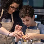 Cours de pâtisserie parent / enfant à l'Ecole Ducasse