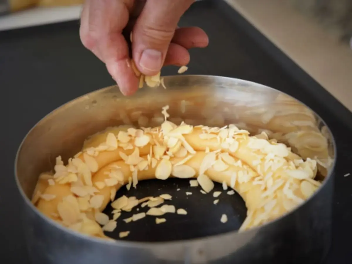 Cours de pâtisserie réalisation d'un Paris-Brest à Nice (06)