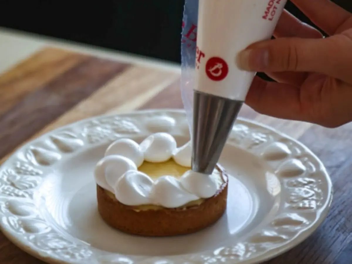 Cours de pâtisserie spécial meringue à Paris 11ème