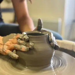 Cours de poterie céramique
