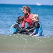 Cours de surf enfants à Capbreton (40)