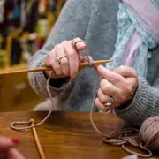 Cours de tricot et de crochet à Neuilly-sur-Seine (92)