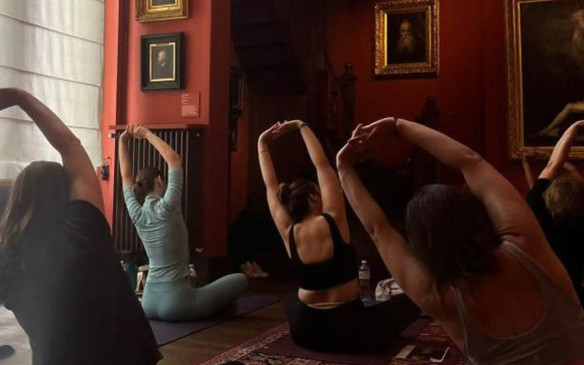 Yoga au musée Jean Jacques Henner
