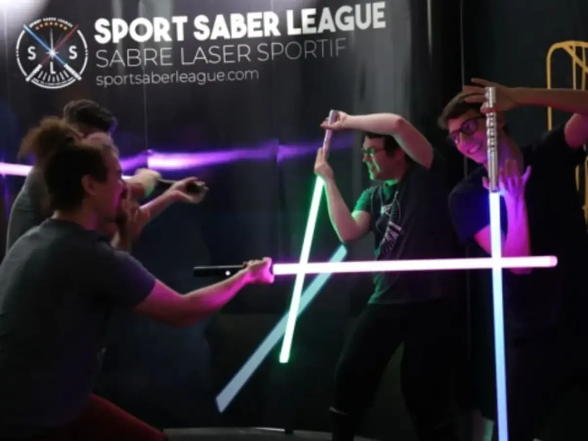 Cours privé d'initiation au Sabre Laser à Paris 17ème