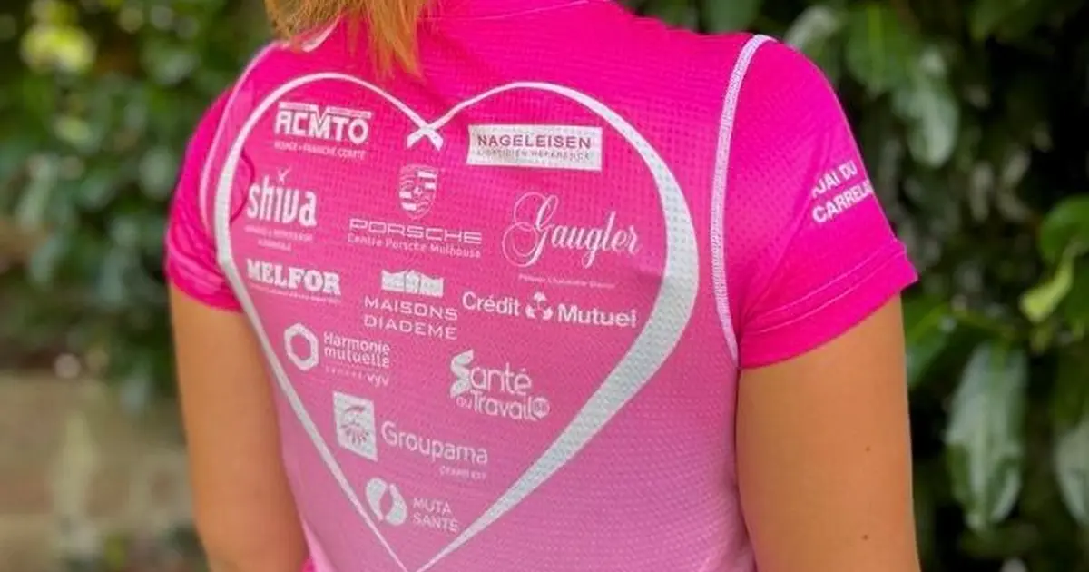 Le tshirt rose emblématique de la course