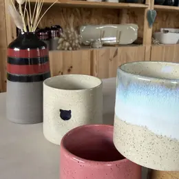Créations de pièces en grès de Dune céramique