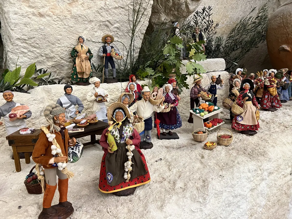 Crèches Provençales