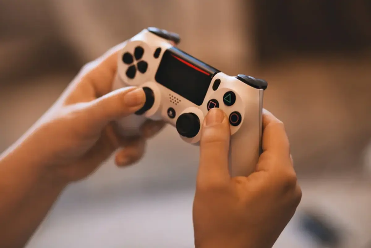 Crée Ta Manette De Jeu