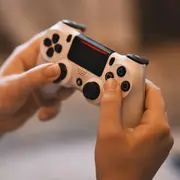 Crée Ta Manette De Jeu
