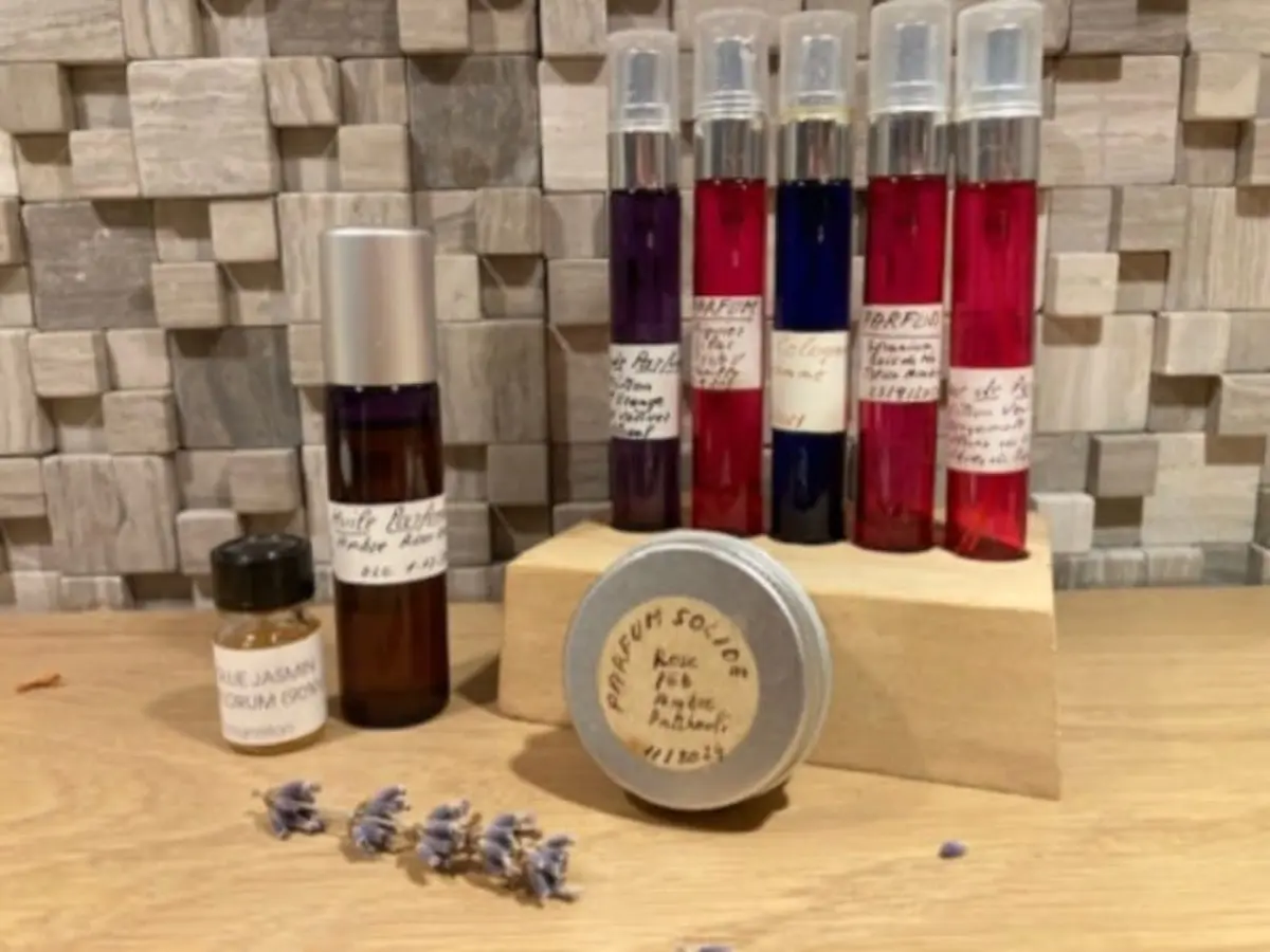 Créez un parfum naturel et artisanal à Lévis-Saint-Nom (78)