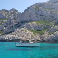 Croisière baignade dans les calanques du Frioul, rive droite