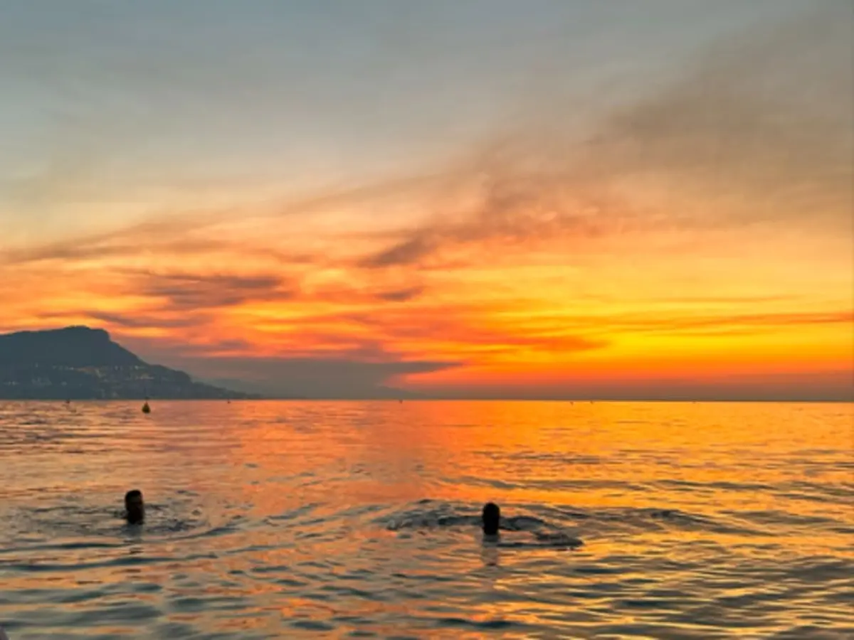 Croisière en bateau lever du soleil avec petit-déjeuner, de Nice