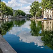 Croisière guidée sur le canal Saint-Martin du musée d'Orsay au parc de la Villette