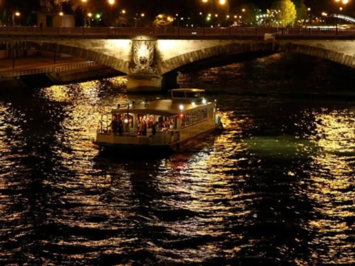 Croisière Happy Hour sur la Seine au coucher de soleil (75)