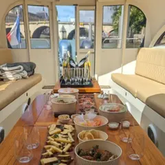 Croisière privative avec dégustation de vin et fromage à Paris