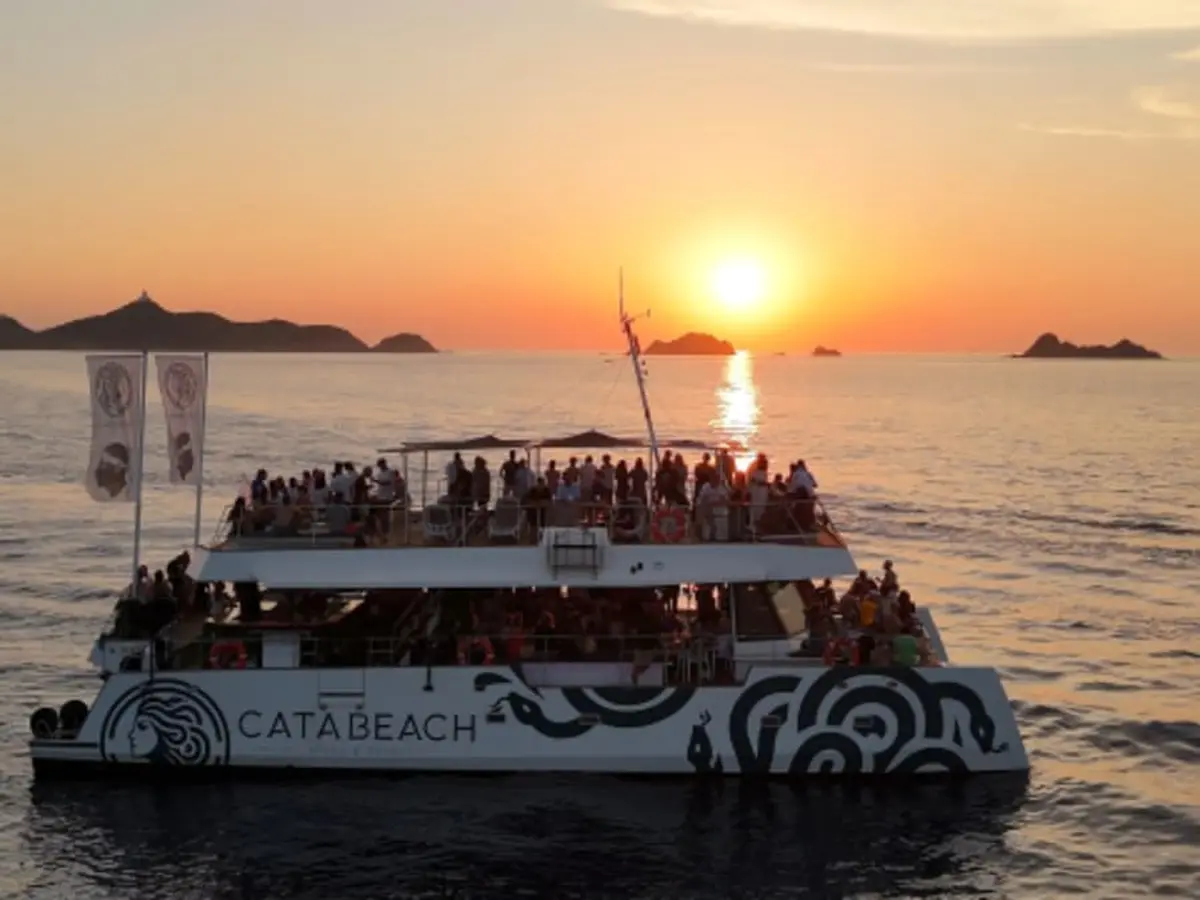 Croisière sunset Music Live aux îles Sanguinaires à Ajaccio (20)