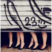 D’abord ils nous regardent' au Rikiki Café-Théâtre