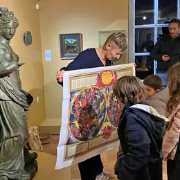 Tous au musée ! la tête dans les étoiles