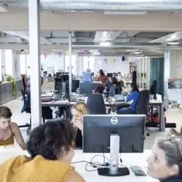 Petit déjeuner & visite du coworking de Kaleidoscoop