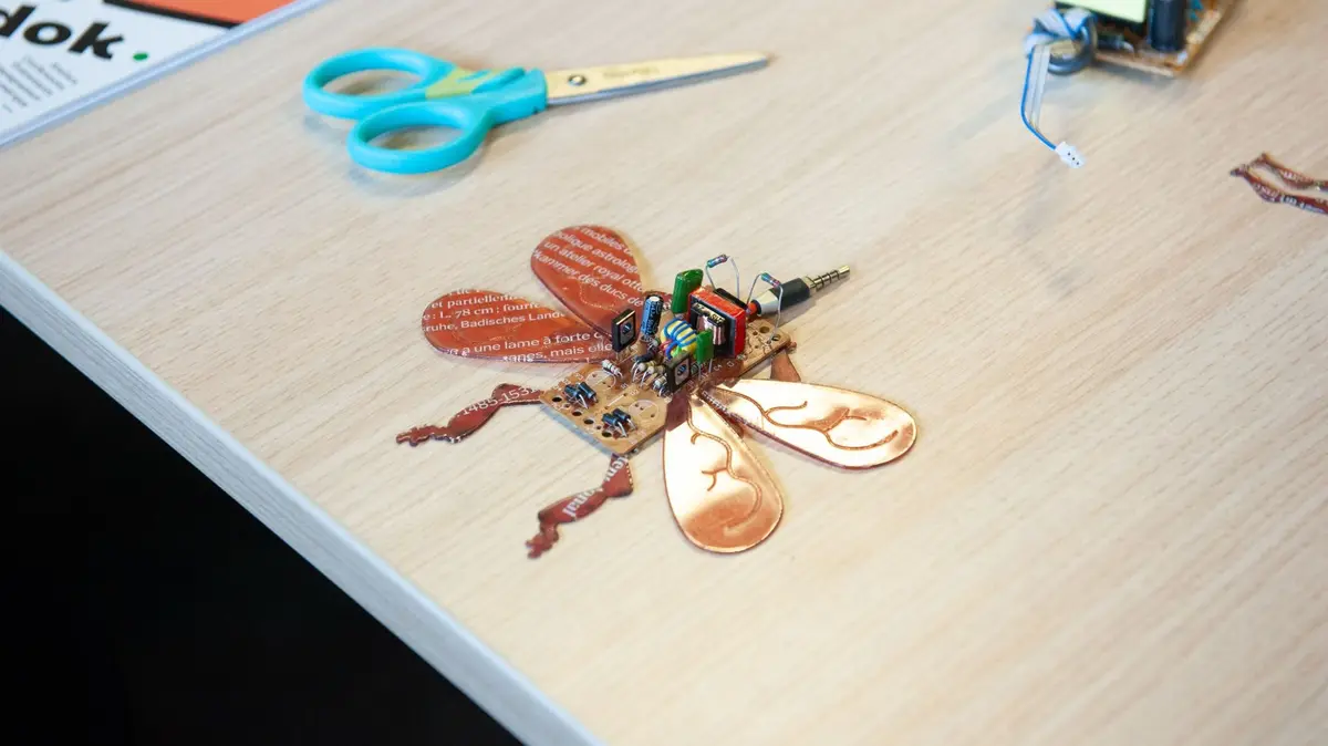 Atelier Bestioles Intergalactiques : Créativité et Recyclage Électronique !