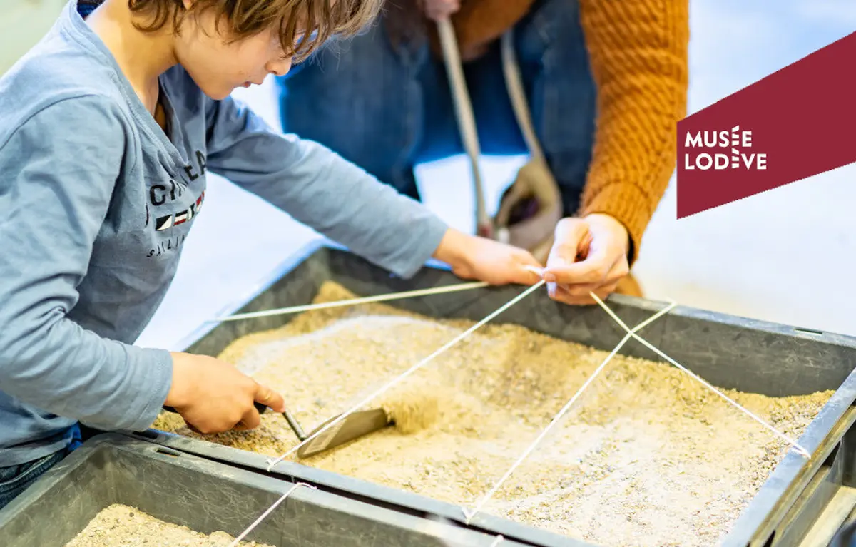 Dans La Peau D’un Paléontologue