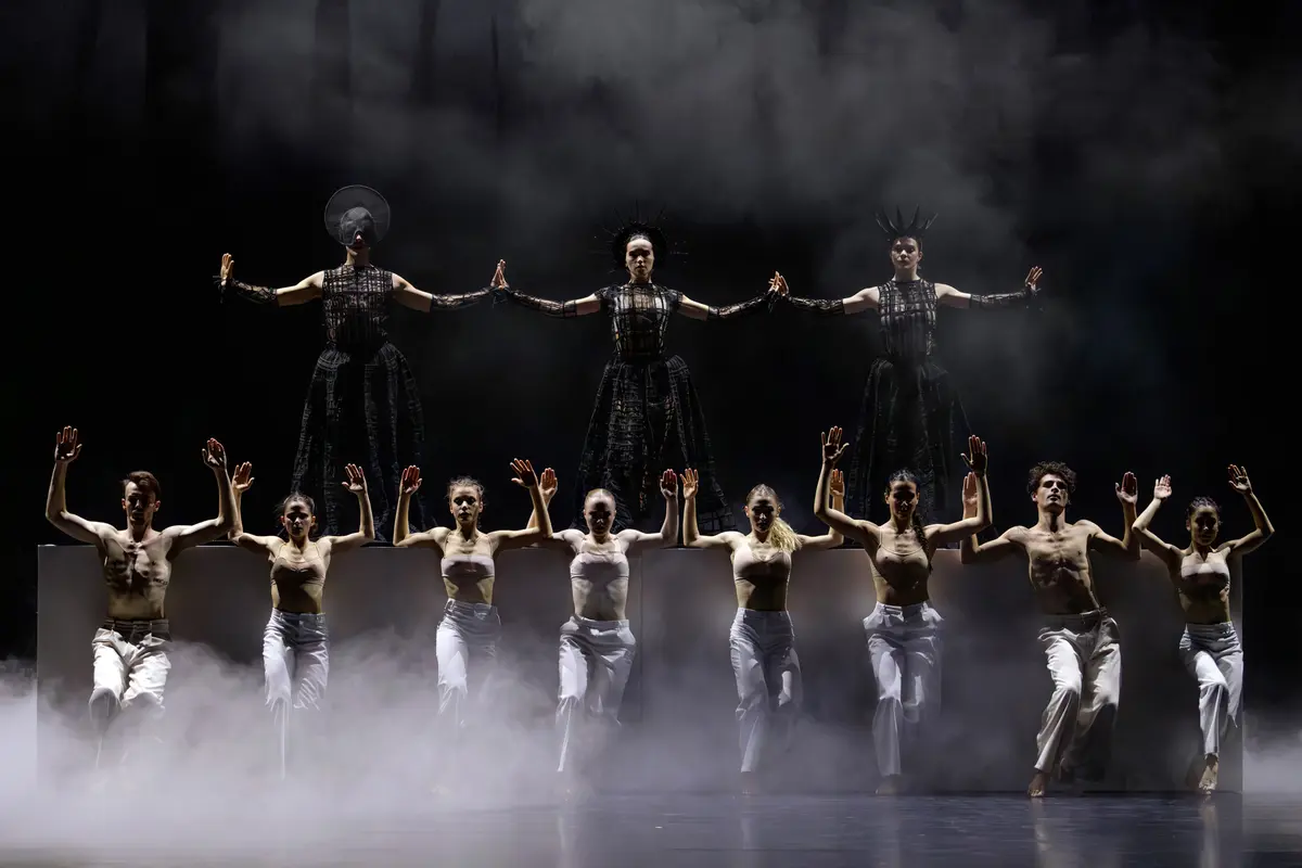Danse - ANGELIN PRELJOCAJ - Requiem(s)