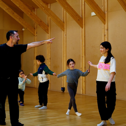 Danse et LSF : atelier chorésigne pour enfants sourds