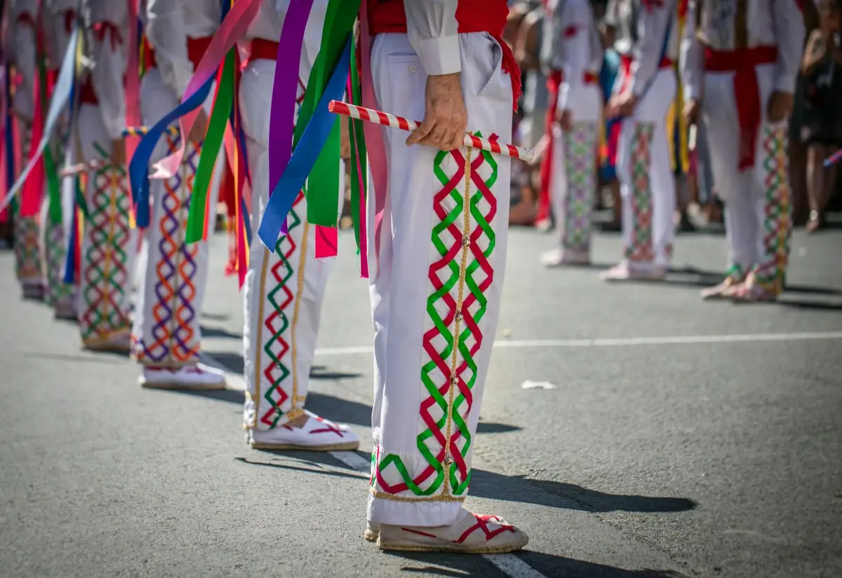 Dantzari ttki : danses basques
