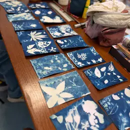 Atelier cyanotype