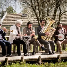 De Cours en jardins aux Ormes