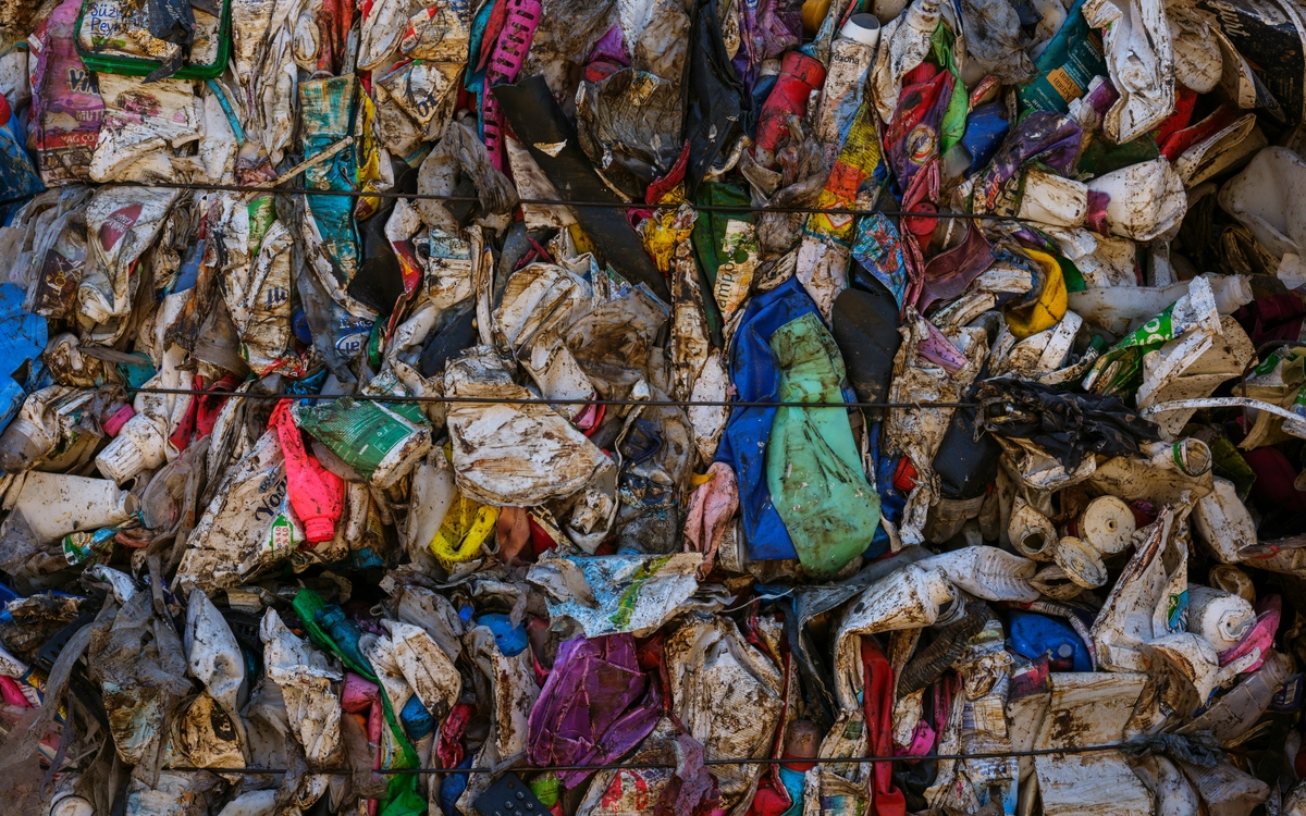 De la fast-fashion à la mode éthique : une mode durable est-elle possible ? (titre provisoire)