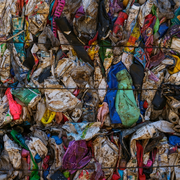 De la fast-fashion à la mode éthique : une mode durable est-elle possible ? (titre provisoire)