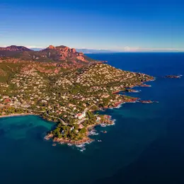 De la Pointe de la Baumette à l’île des Vieilles : des criques secrètes aux noms étonnants !