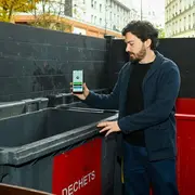 Déchets de Noël : une étude révèle l'impact environnemental des fêtes de fin d'année en France