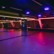 DECIBEL - Danse workout associant cardio et renforcement musculaire