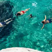 Découverte des îles de Lérins en bateau à voile à Antibes (06)