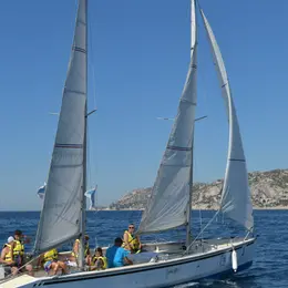 Découverte et initiation à la voile en équipage - Base nautique de Corbière