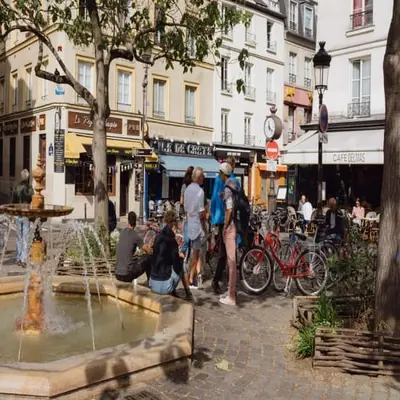 Découvre les secrets de Paris à vélo (visite guidée en néerlandais)
