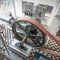 Découvrez l'histoire de la chaussure de manière authentique et immersive DR