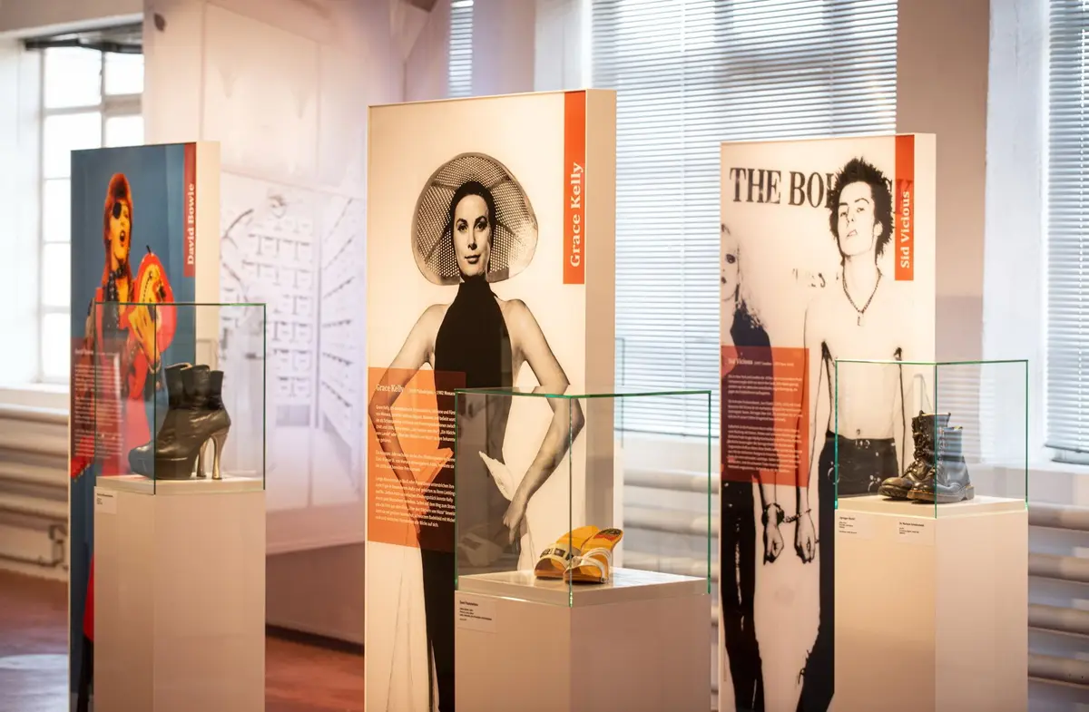 Découvrez l'histoire de la chaussure de manière authentique et immersive