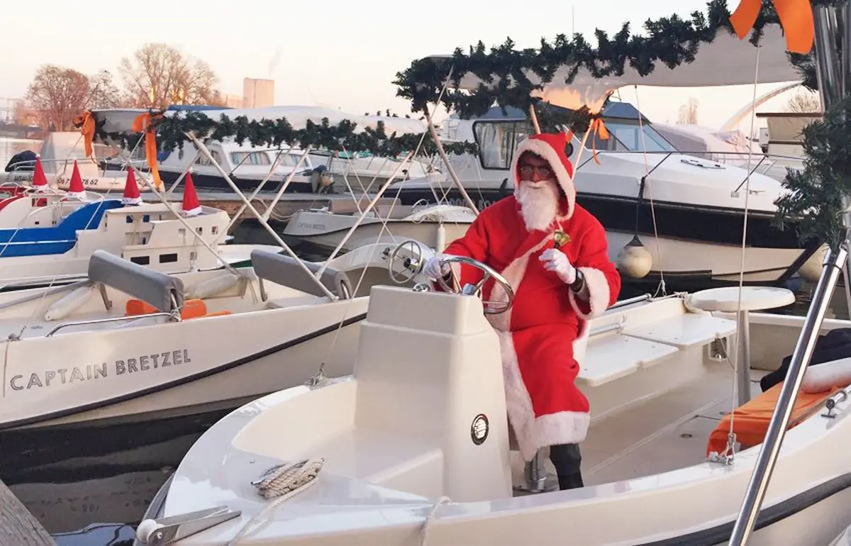 C'est Papa Noël qui conduit aujourd'hui !