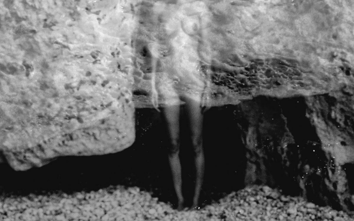 Dédicace « il Faut De L’eau, De La Pierre Et Du Feu » De Yannick Haenel Et Linda Tuloup