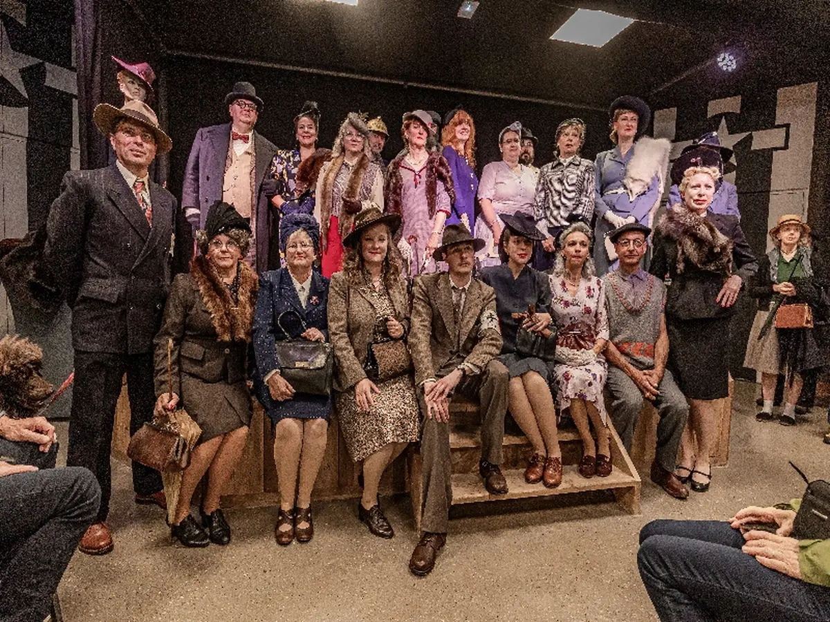 Défilé de mode années 40