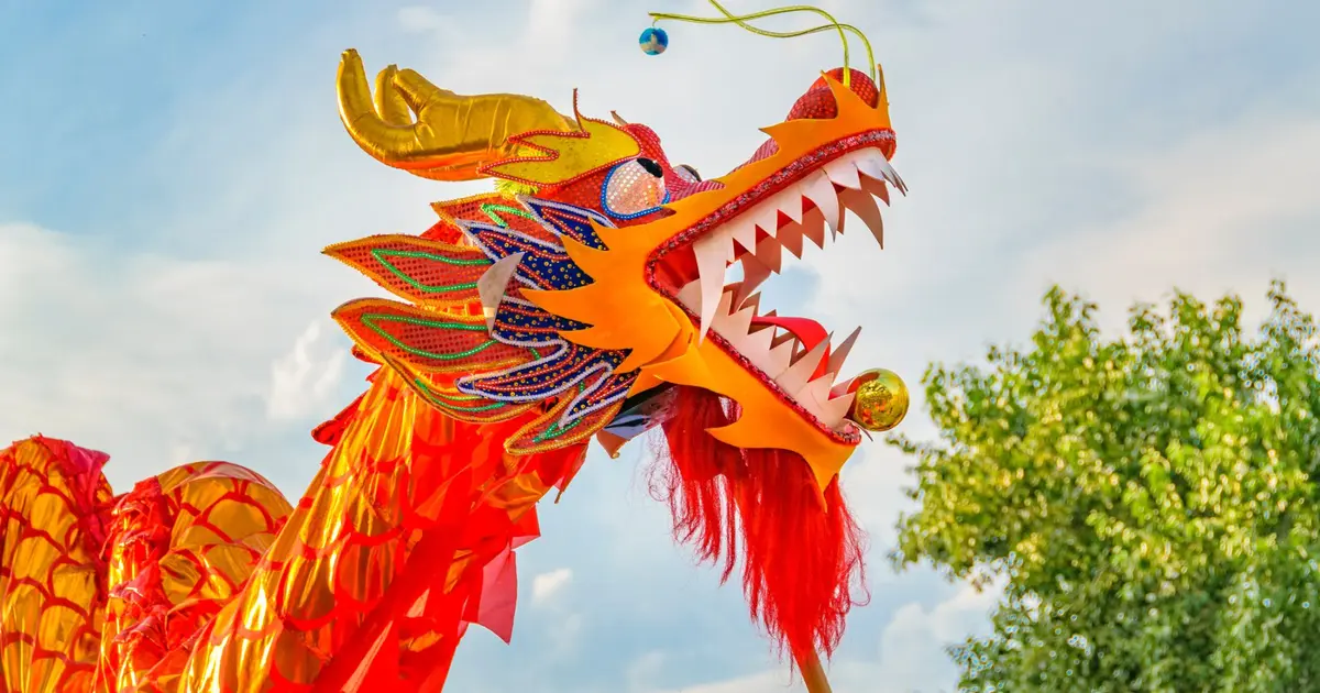 Défilé du nouvel an chinois 2026 sur les Champs-Élysées à Paris