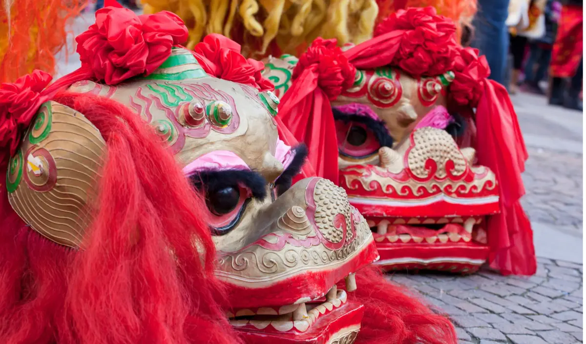 Défilé du nouvel an chinois 2026 sur les Champs-Élysées à Paris