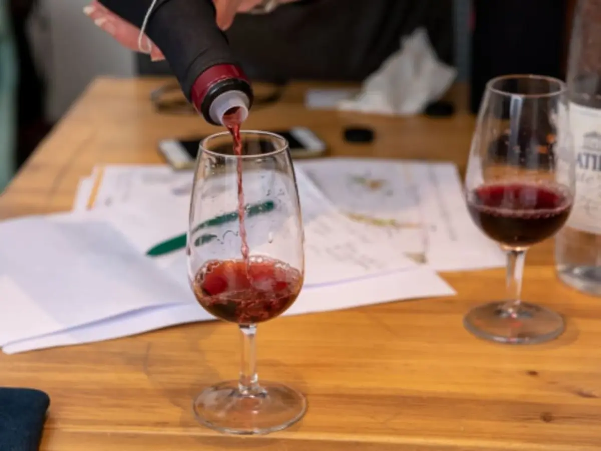 Dégustation de vins thématisée à Suresnes (92)